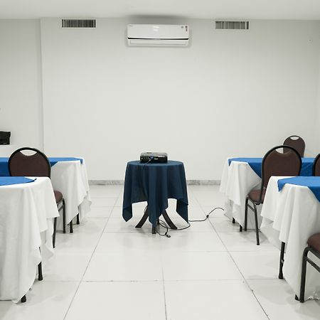 Hotel Blue Tree Towers Sao Luis Esterno foto Meeting room